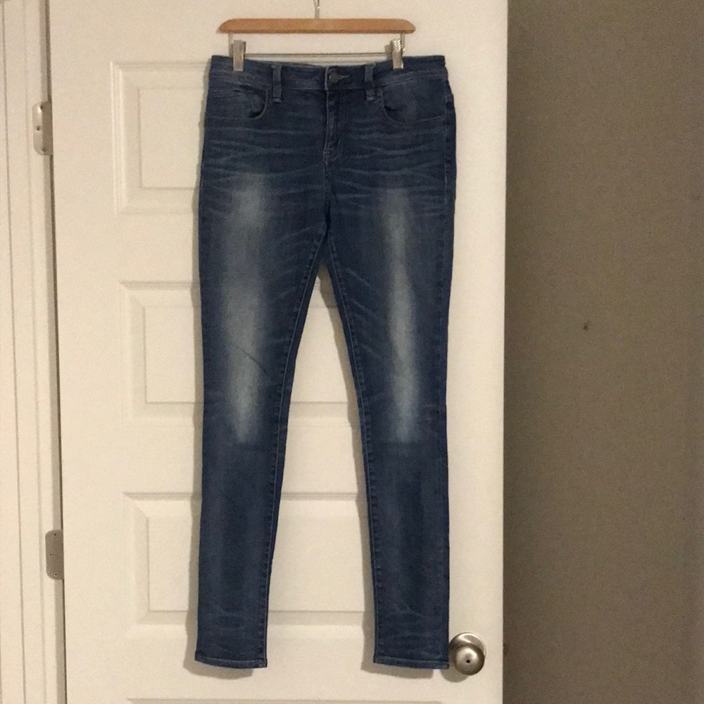 Buckle Black Fit No 76 Skinny Low Stretch Jean Size 29